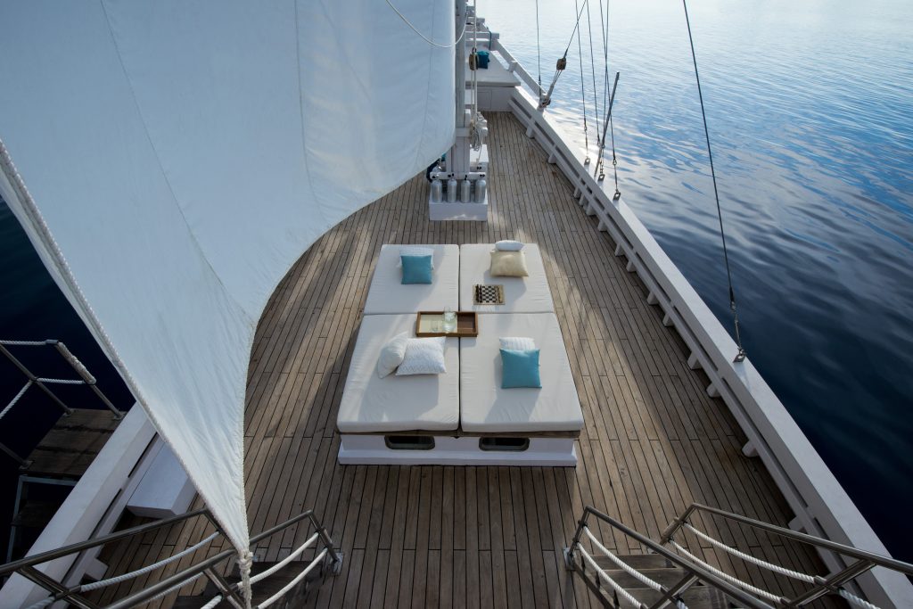 Alexa - luxuryyacht - Yacht Charter Indonesia